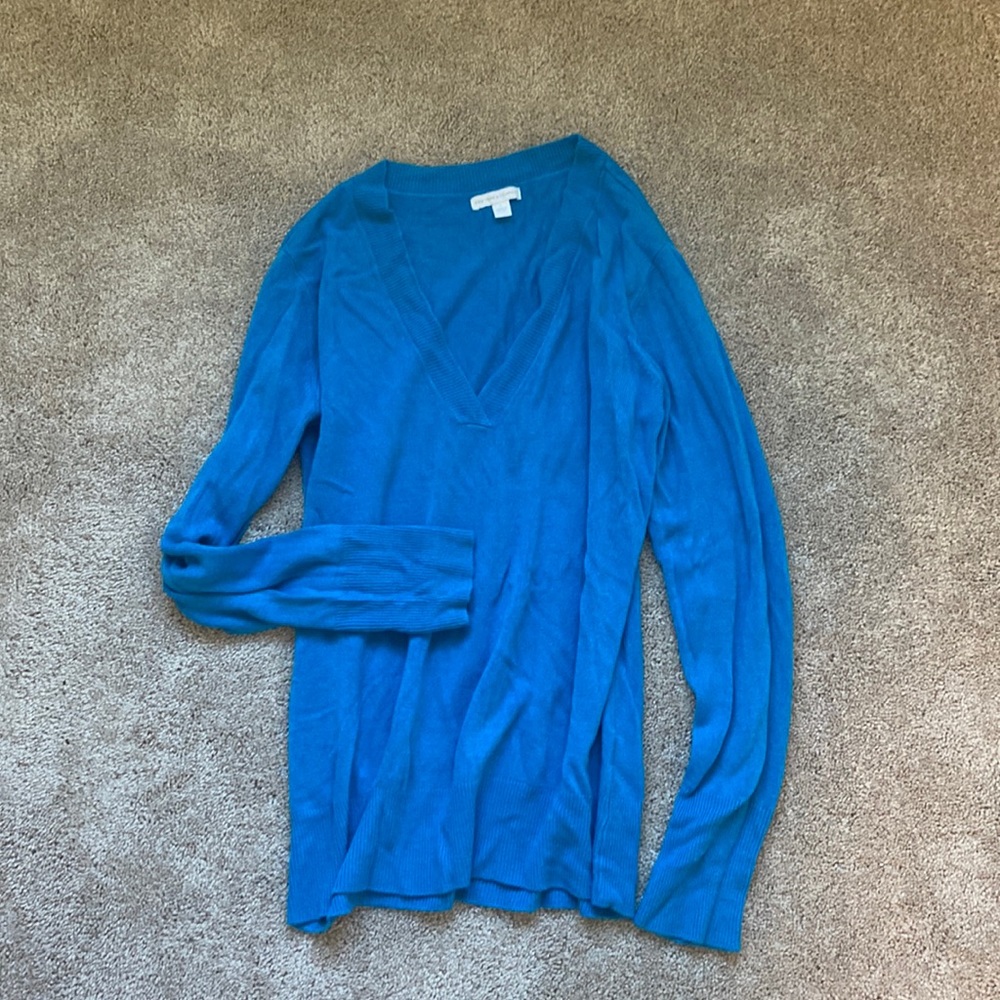 Very Soft Teal Blue Sweater Size Large New york and company